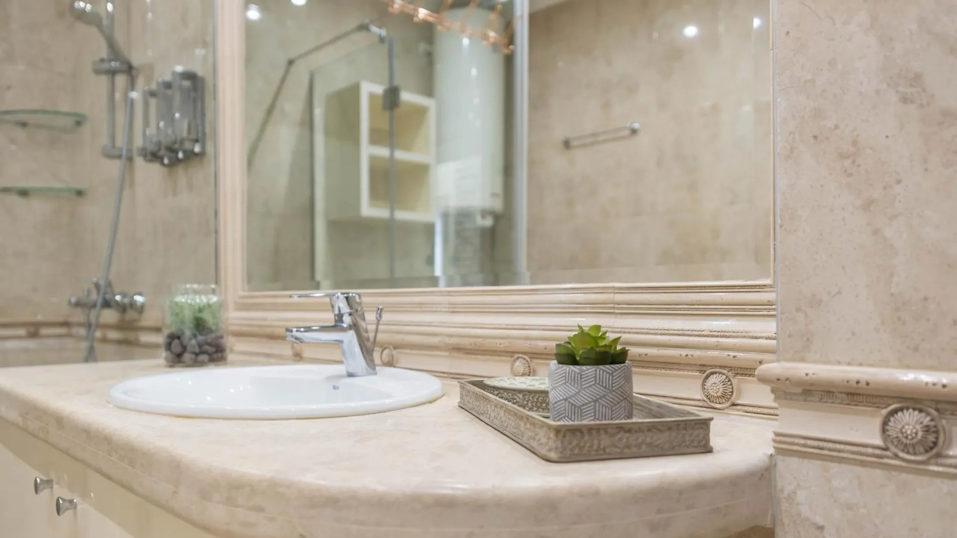 Sea Garden Luxury Apartment Várna